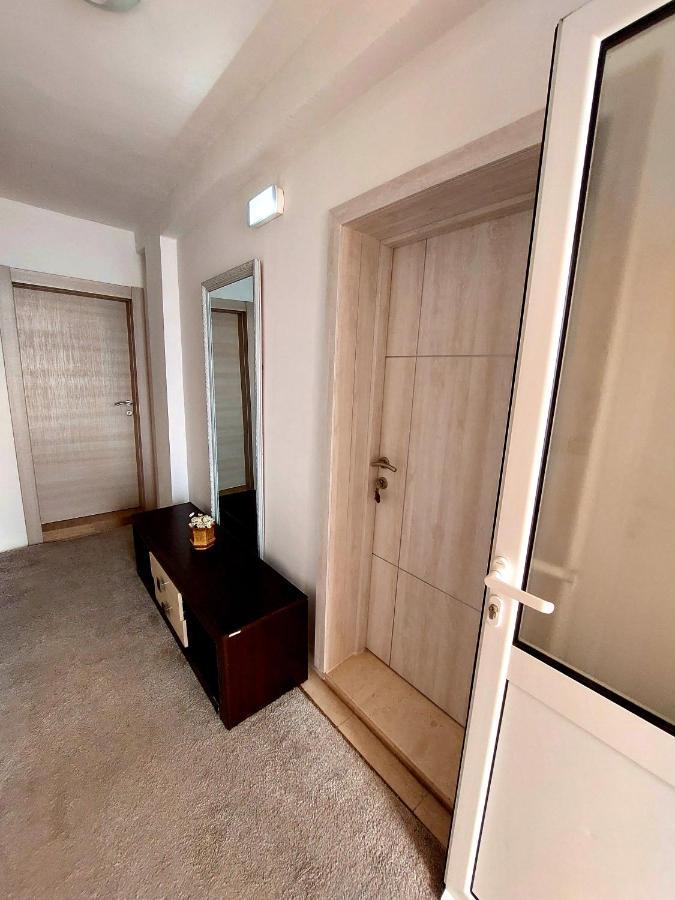 Apartments And Rooms Lijesevic Budva Eksteriør billede